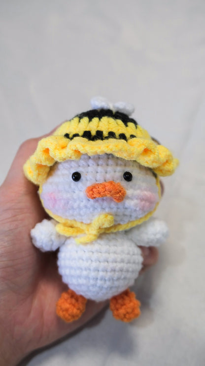 Hat Duck